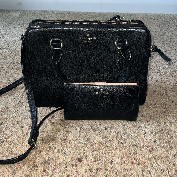 Black Kate Spade purse and matching wallet - Picture 1 of 9